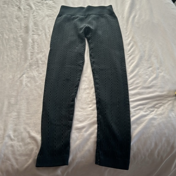 Black cable knit leggings S - Picture 3 of 4